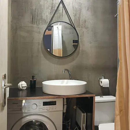 Philedomus In The Centre Of No21 Appartement *